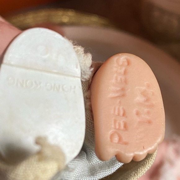 Two pee wee collectible dolls - Picture 4 of 4